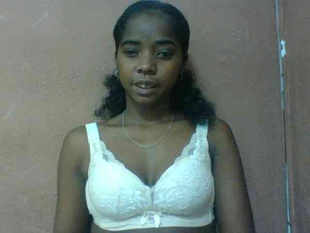Luciah1 webcam