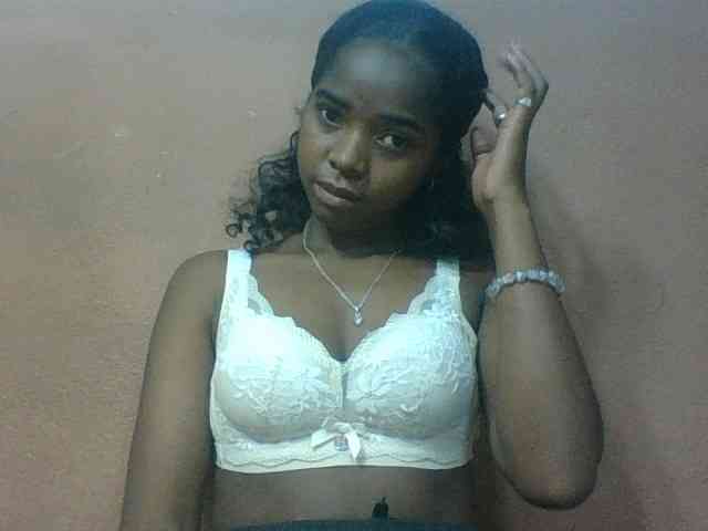 Luciah1 webcam