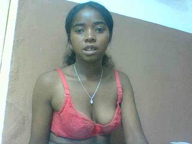 Luciah1 webcam