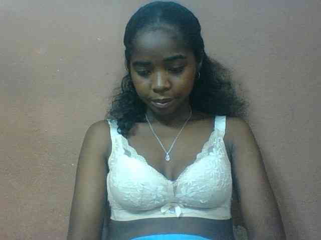 Luciah1 webcam