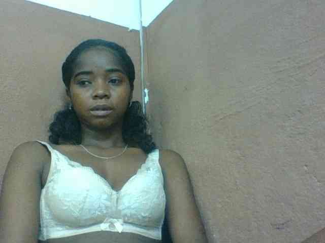 Luciah1 webcam