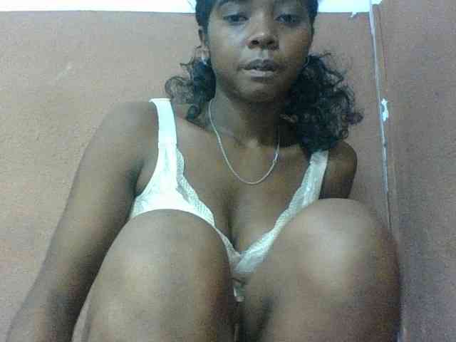 Luciah1 webcam