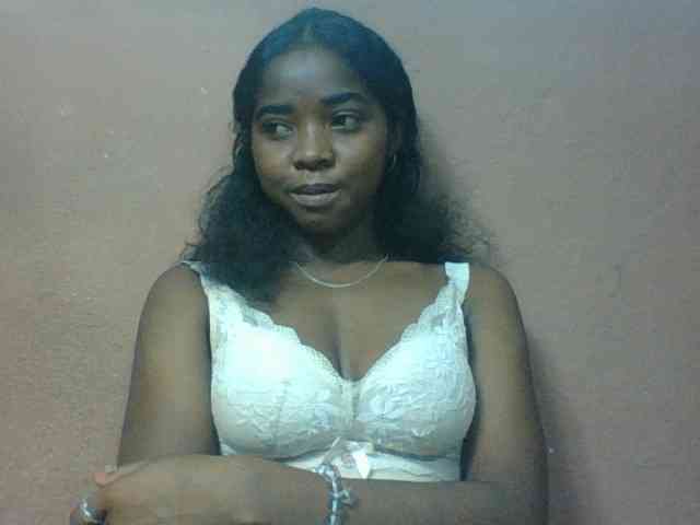 Model: Luciah1