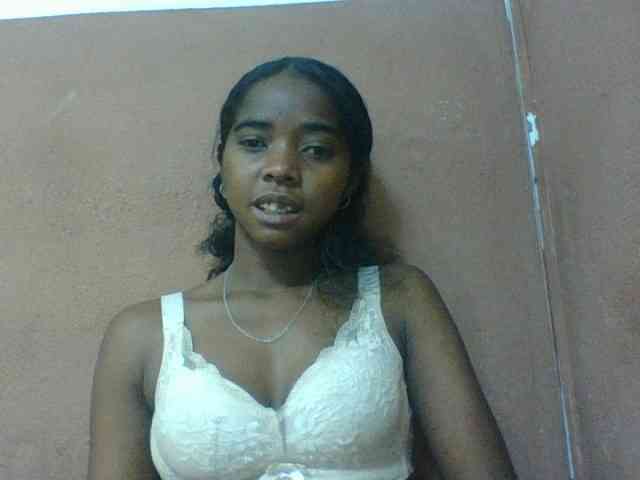 Luciah1 webcam