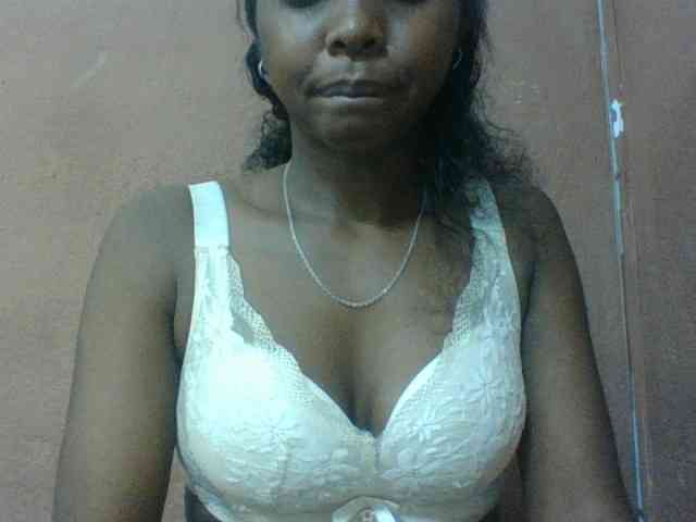 Luciah1 webcam