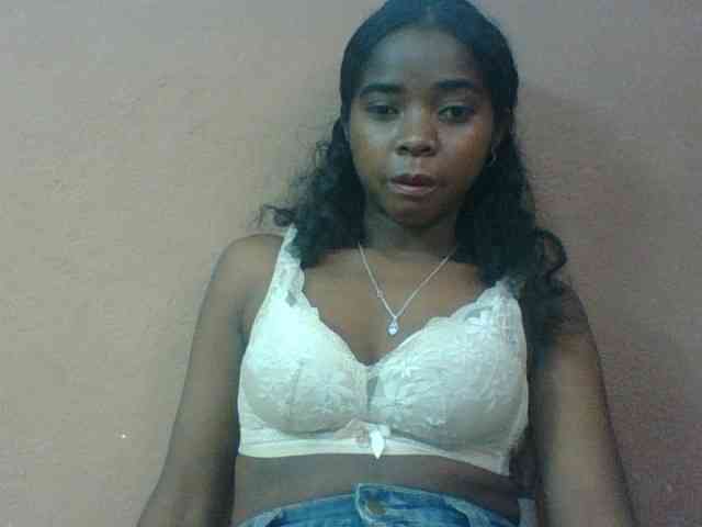 Luciah1 webcam