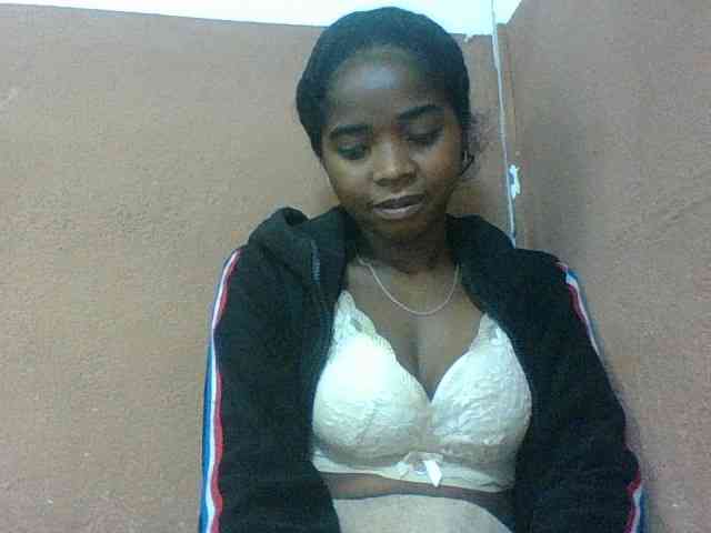 Luciah1 webcam
