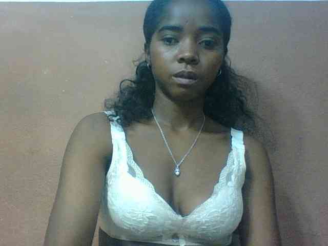 Luciah1 webcam