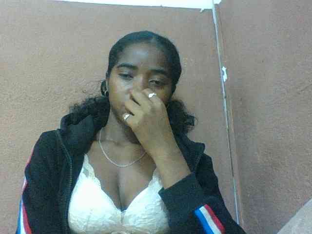 Luciah1 webcam