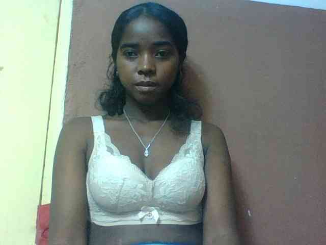 Luciah1 webcam
