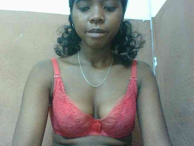 Luciah1 webcam