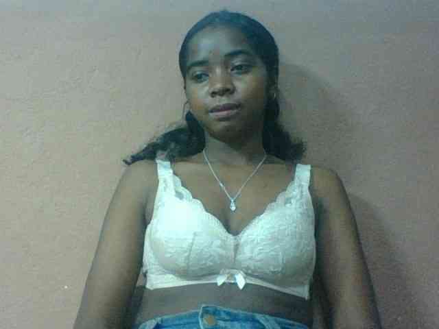 Luciah1 webcam