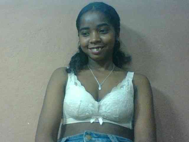 Luciah1 webcam