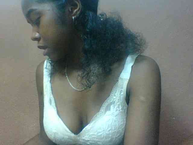 Luciah1 webcam