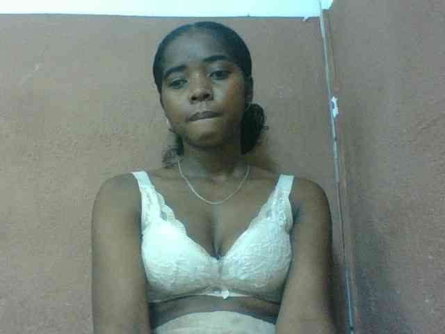 Luciah1 webcam