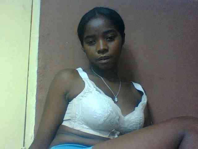 Model: Luciah1