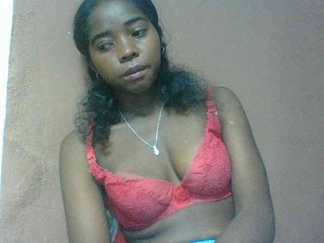Luciah1 webcam