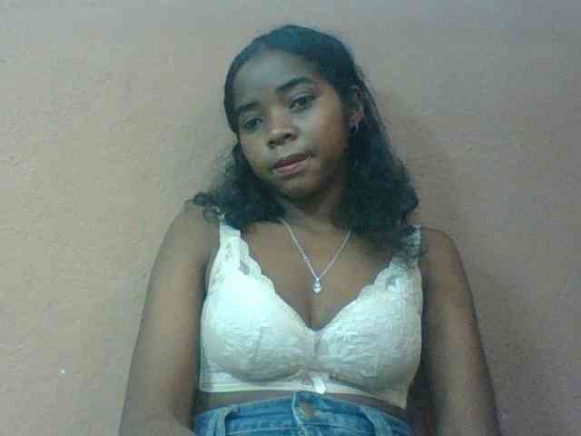 Luciah1 webcam