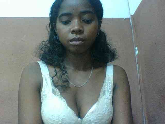 Luciah1 webcam