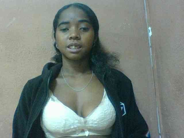 Luciah1 webcam