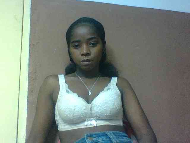Model: Luciah1