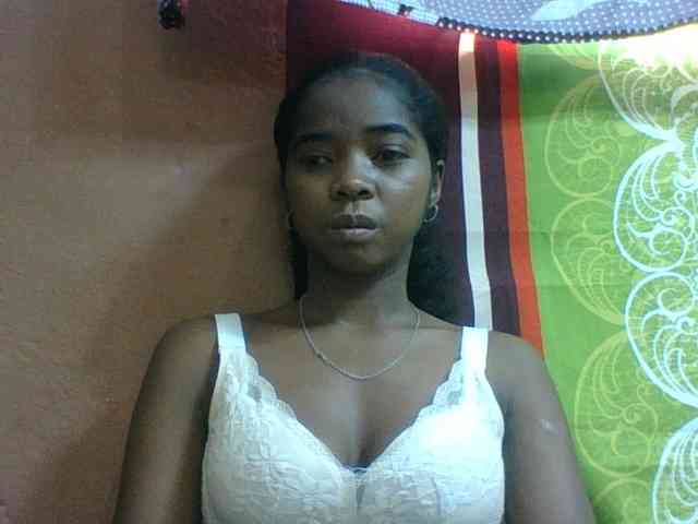 Luciah1 webcam