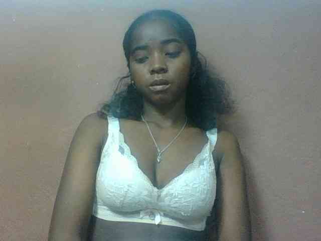 Luciah1 webcam