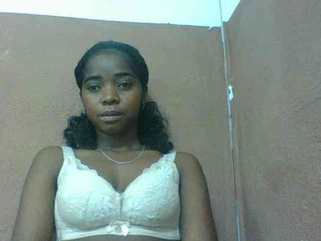 Luciah1 webcam