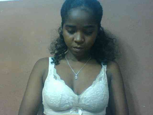 Luciah1 webcam