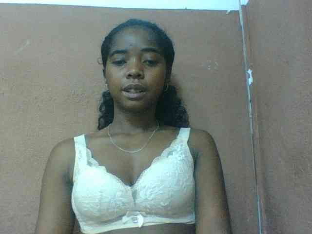 Luciah1 webcam