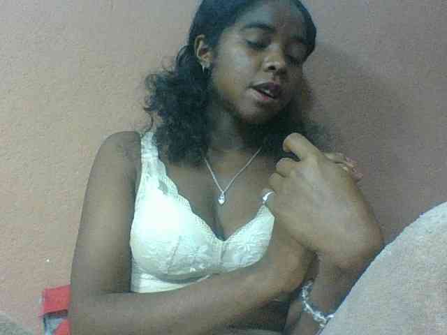 Luciah1 webcam