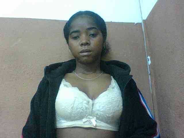 Luciah1 webcam