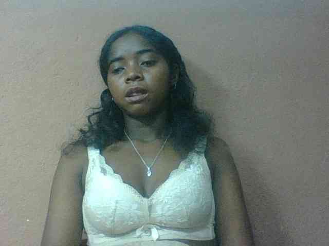Luciah1 webcam