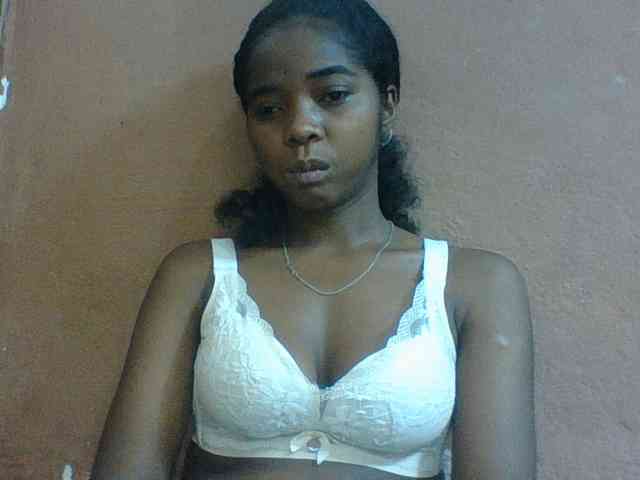 Luciah1 webcam