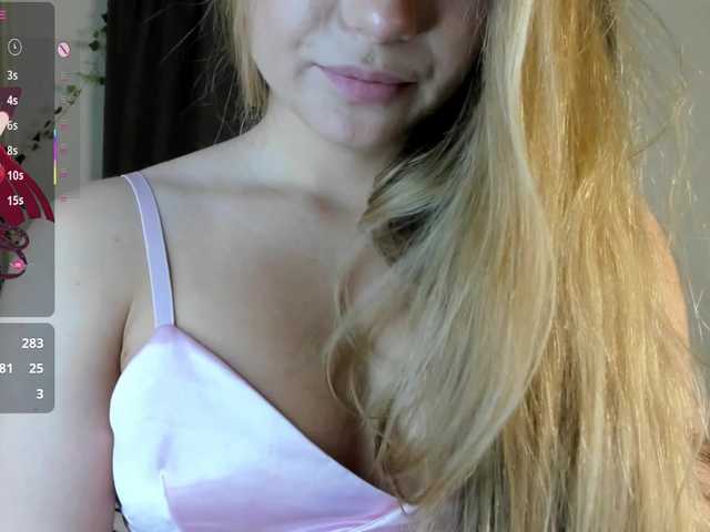 YourLittleBong live cam on BongaCams