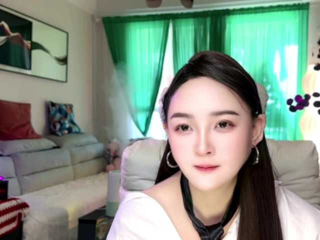 le modèle AnniBB est en webcam porno dans un show sur le site bongacams, il possède les tags suivants: Asian,Brunette,Hairy