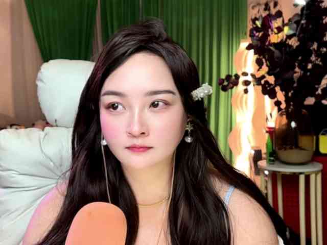AnniBB webcam