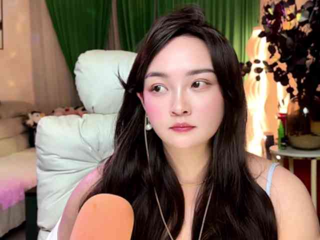 AnniBB webcam