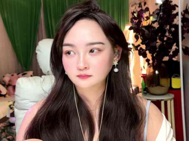 AnniBB webcam
