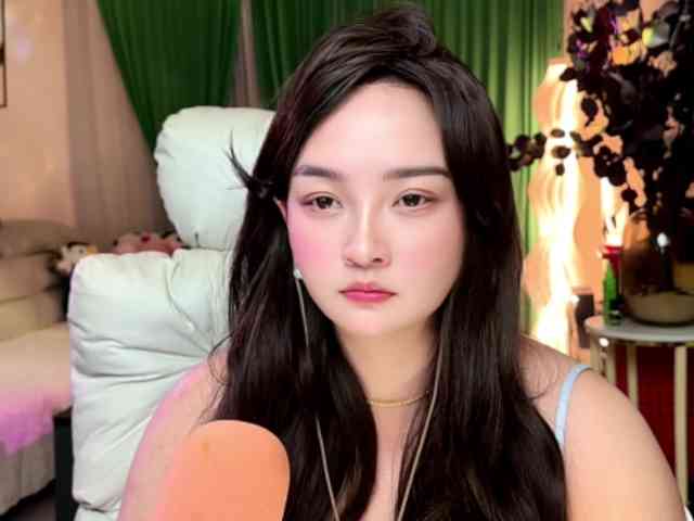 AnniBB webcam