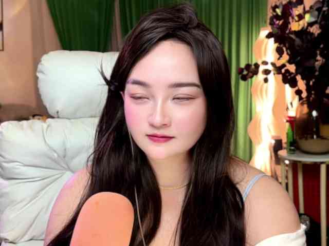 AnniBB webcam