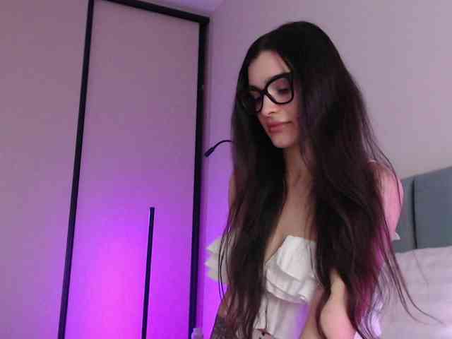 christinafit webcam