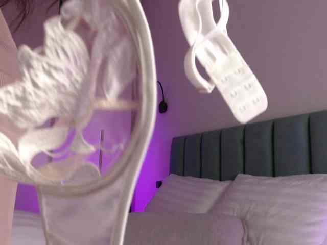 christinafit webcam