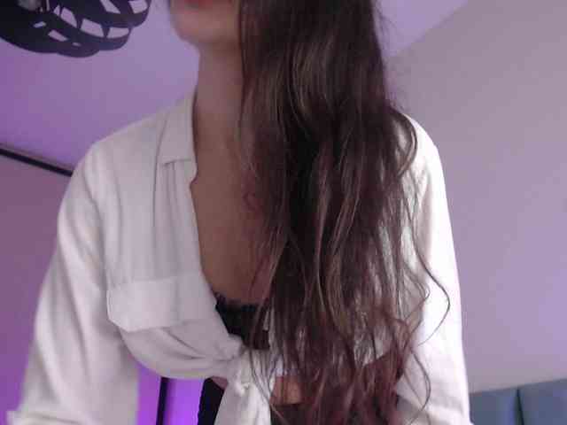 christinafit webcam