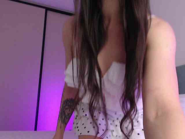 christinafit webcam