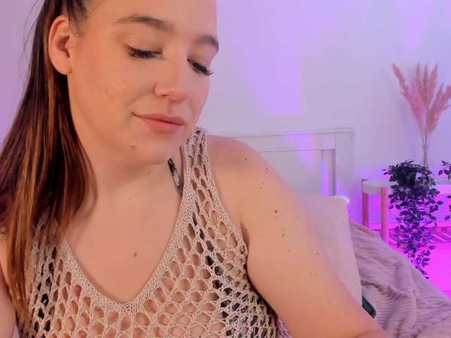 Glubokaya-Glotka2000 live cam on BongaCams