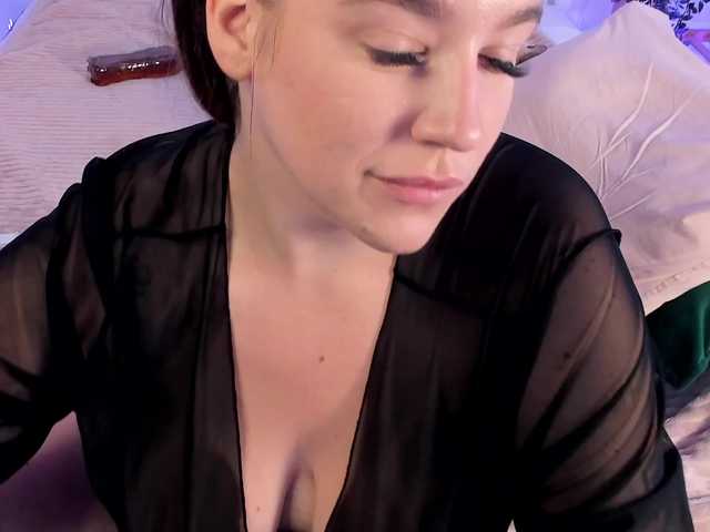 Glubokaya-Glotka2000 live cam on BongaCams