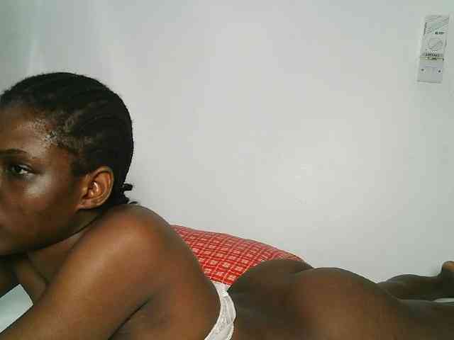 SexxyCamilla webcam