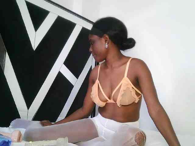 SexxyCamilla webcam