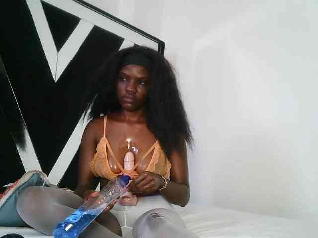 SexxyCamilla webcam
